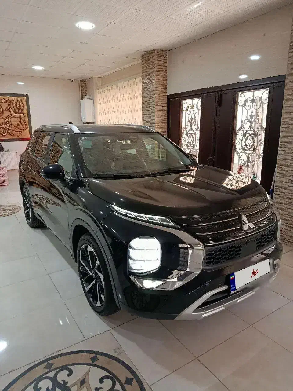 میتسوبیشی اوتلندر مشکی اچ لاین دو دیفرانسیل|خودرو سواری و وانت|ارومیه, |دیوار