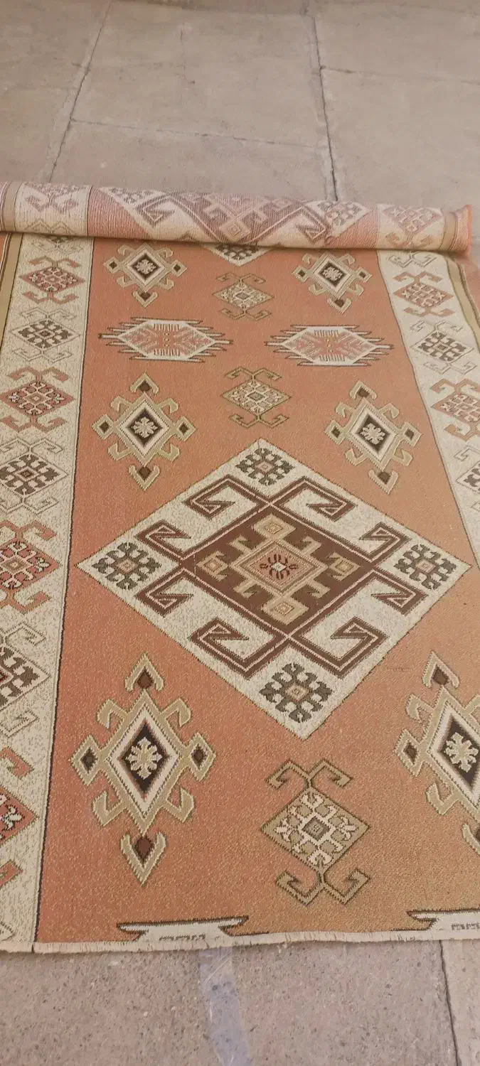 فروشگلیم|گلیم، جاجیم، گبه|سقز, |دیوار