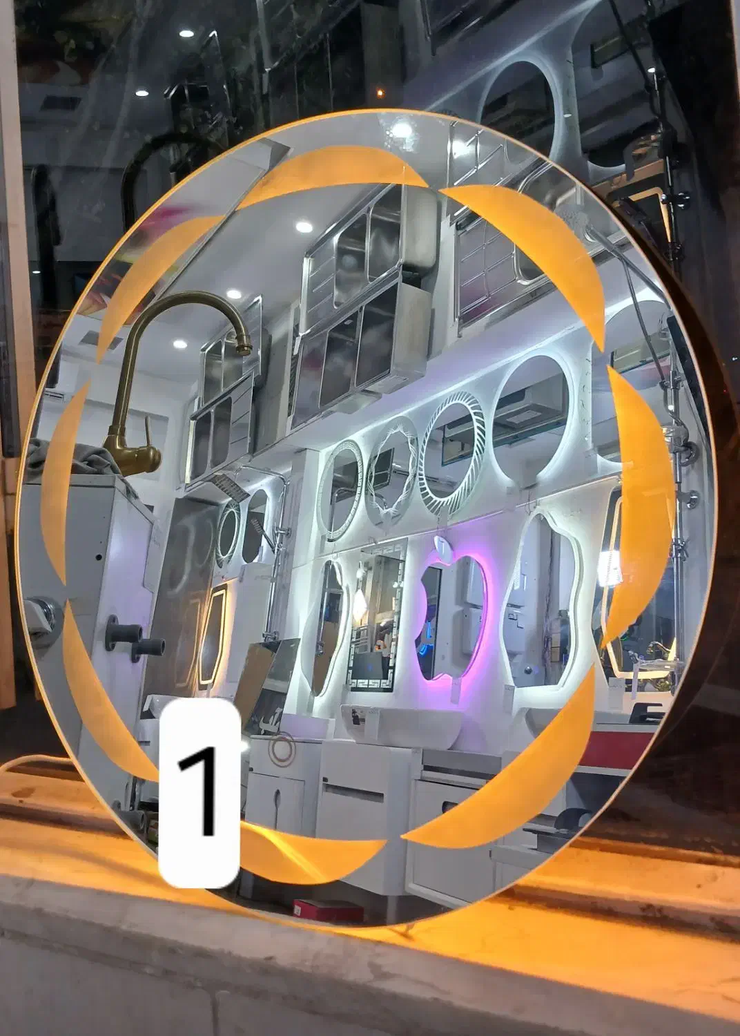 فروش ویژه آینه لمسی و بک‌لایت زیر قیمت بازار|آینه|همدان, |دیوار