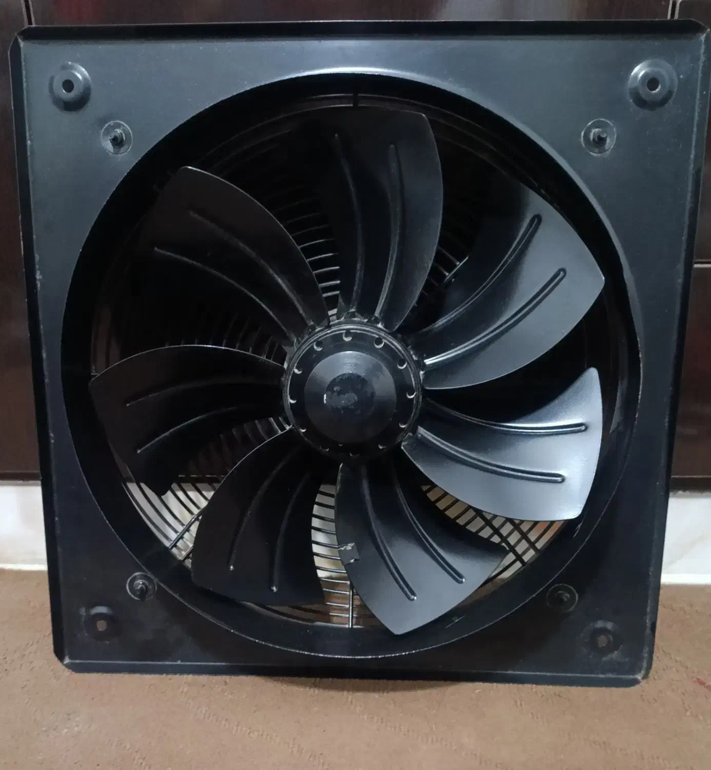 فن 900دور|پنکه و تصفیه‌کنندهٔ هوا|امیدیه, |دیوار