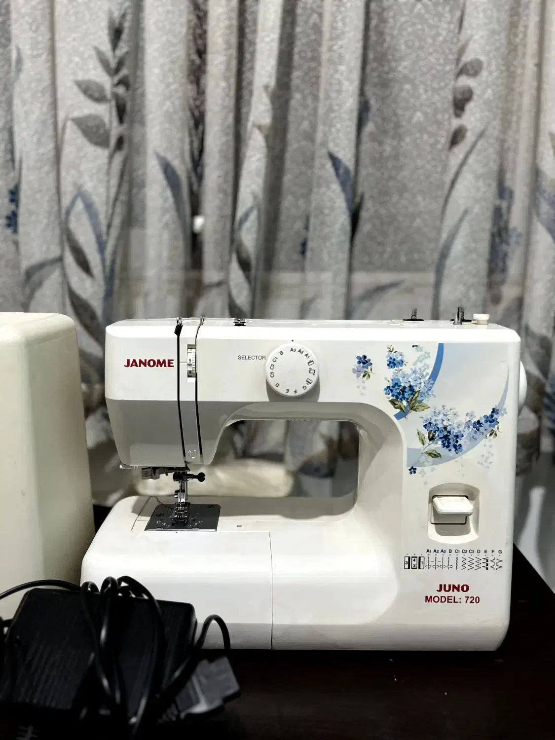 فروش چرخ خیاطی ژانومه۷۲۰|چرخ خیاطی و ریسندگی|رشت, جانبازان|دیوار