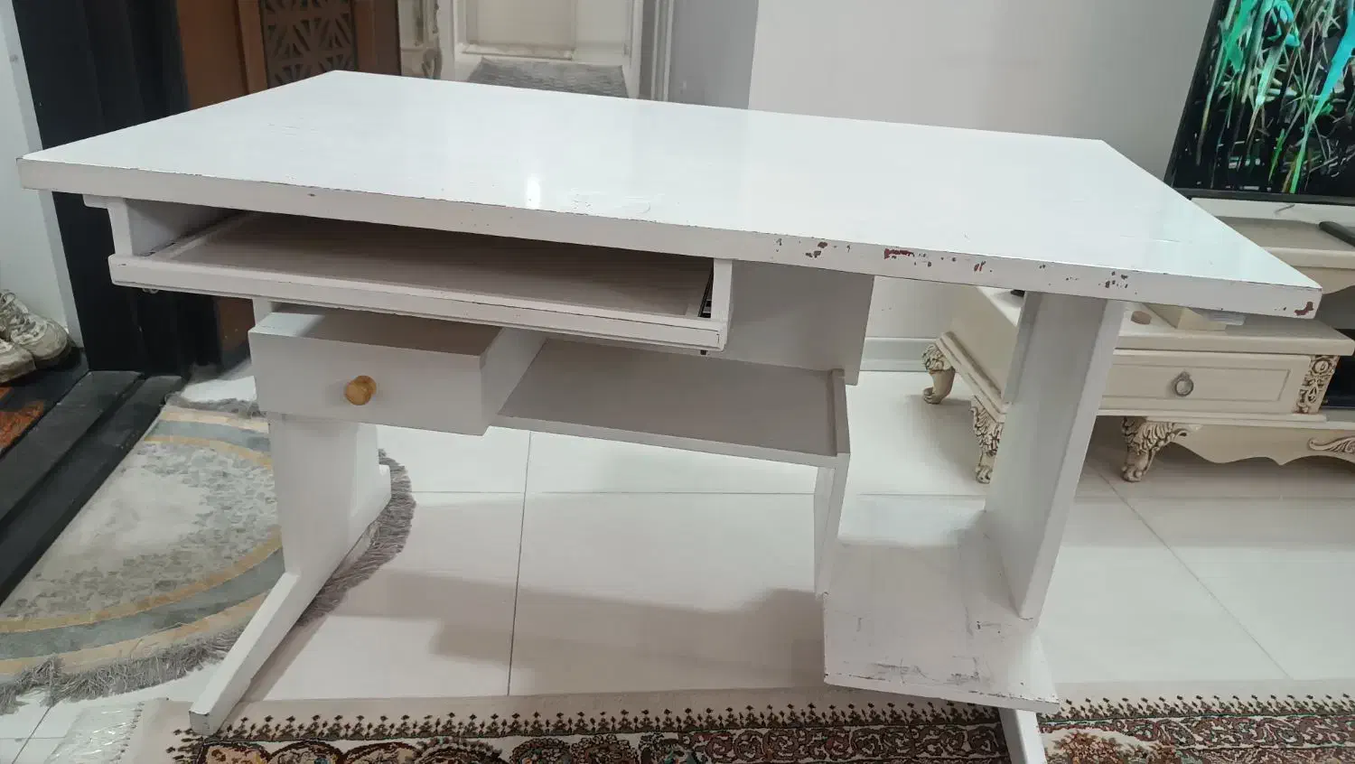 میز کامپیوتر سالم وچوب خالص|میز تحریر و کامپیوتر|نیشابور, شهرک فیروزه|دیوار