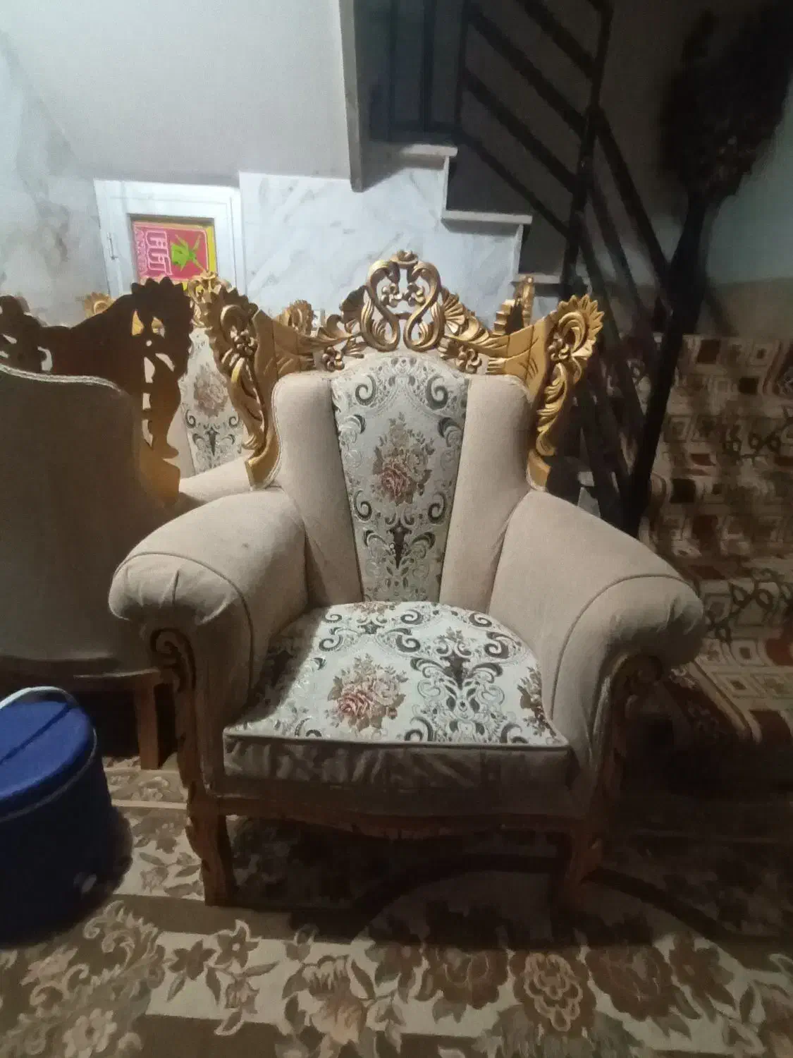 مبل ۷ نفره در حد نو|مبلمان خانگی و میز عسلی|اقبالیه, |دیوار