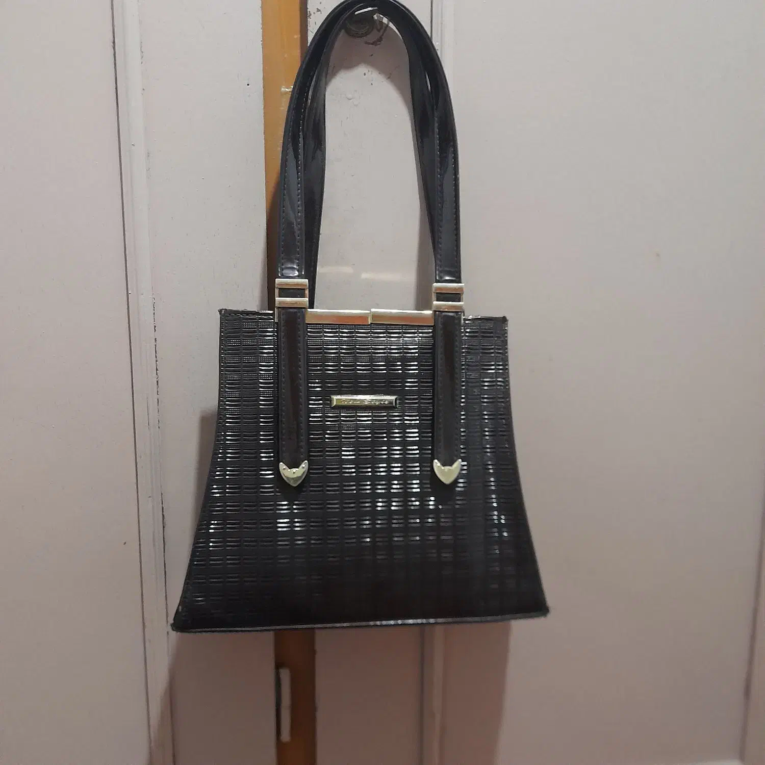 کیف زنانه|کیف، کفش، کمربند|اهواز, کوی باهنر|دیوار