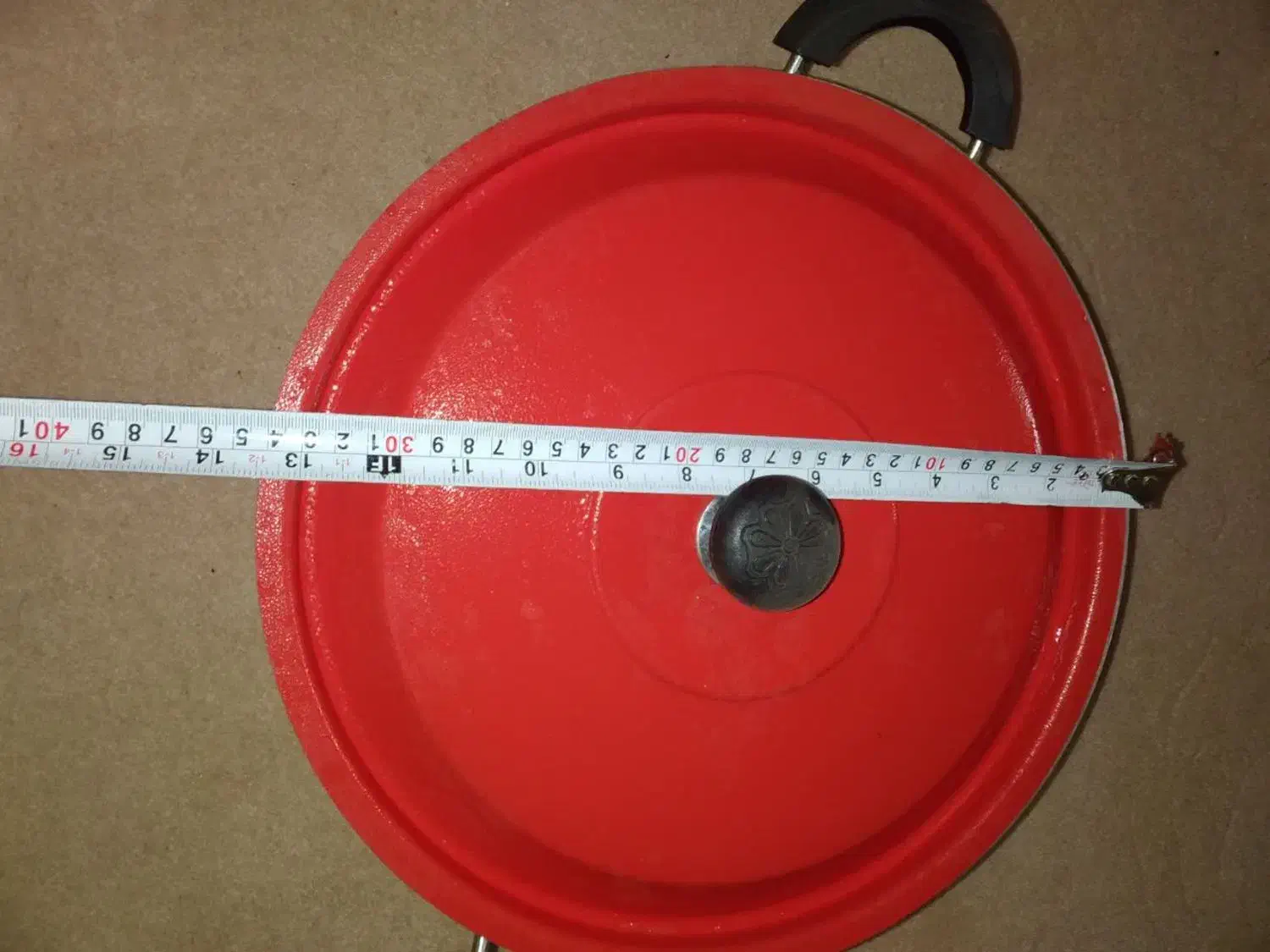 قابلمه ۵۰۰ تومن سایز ۳۲|ظروف پخت‌وپز|رباط‌کریم, رباط‌کریم|دیوار