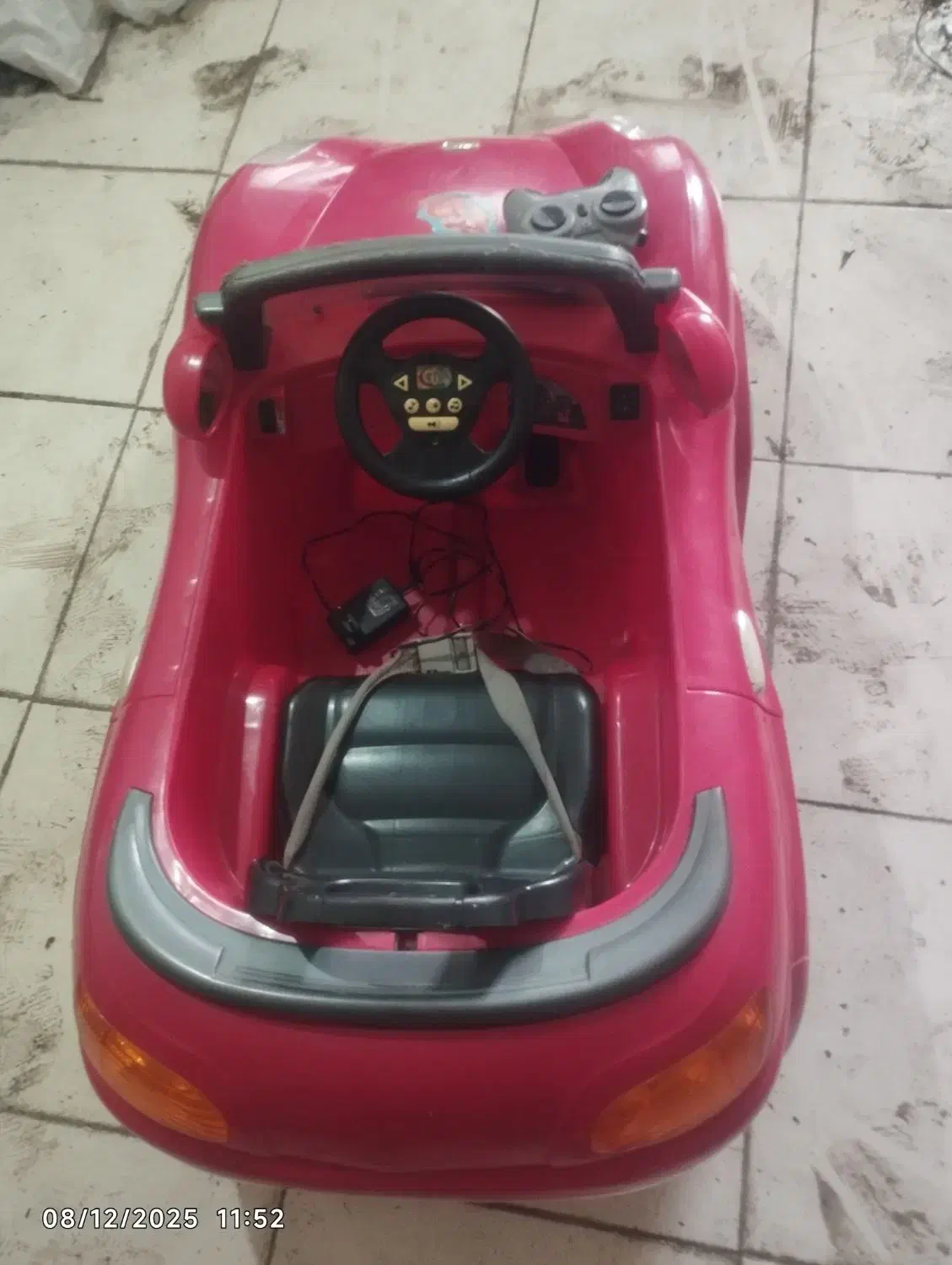 ماشین شارژی سه موتوره کنترل دار سالم|اسباب‌بازی بچه|رشت, فلسطین|دیوار