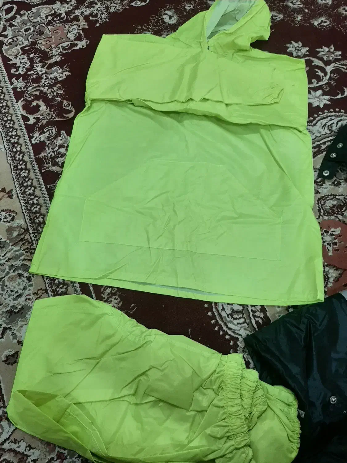 بارانی، کاپشن داخل پشمی، لباس گرم|لباس|گتوند, |دیوار