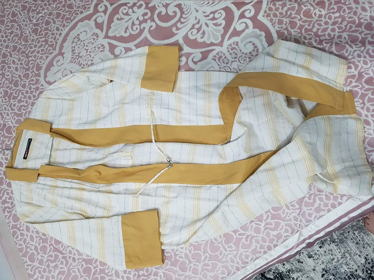 مانتو|لباس|نیشابور, شهرک اندیشه|دیوار