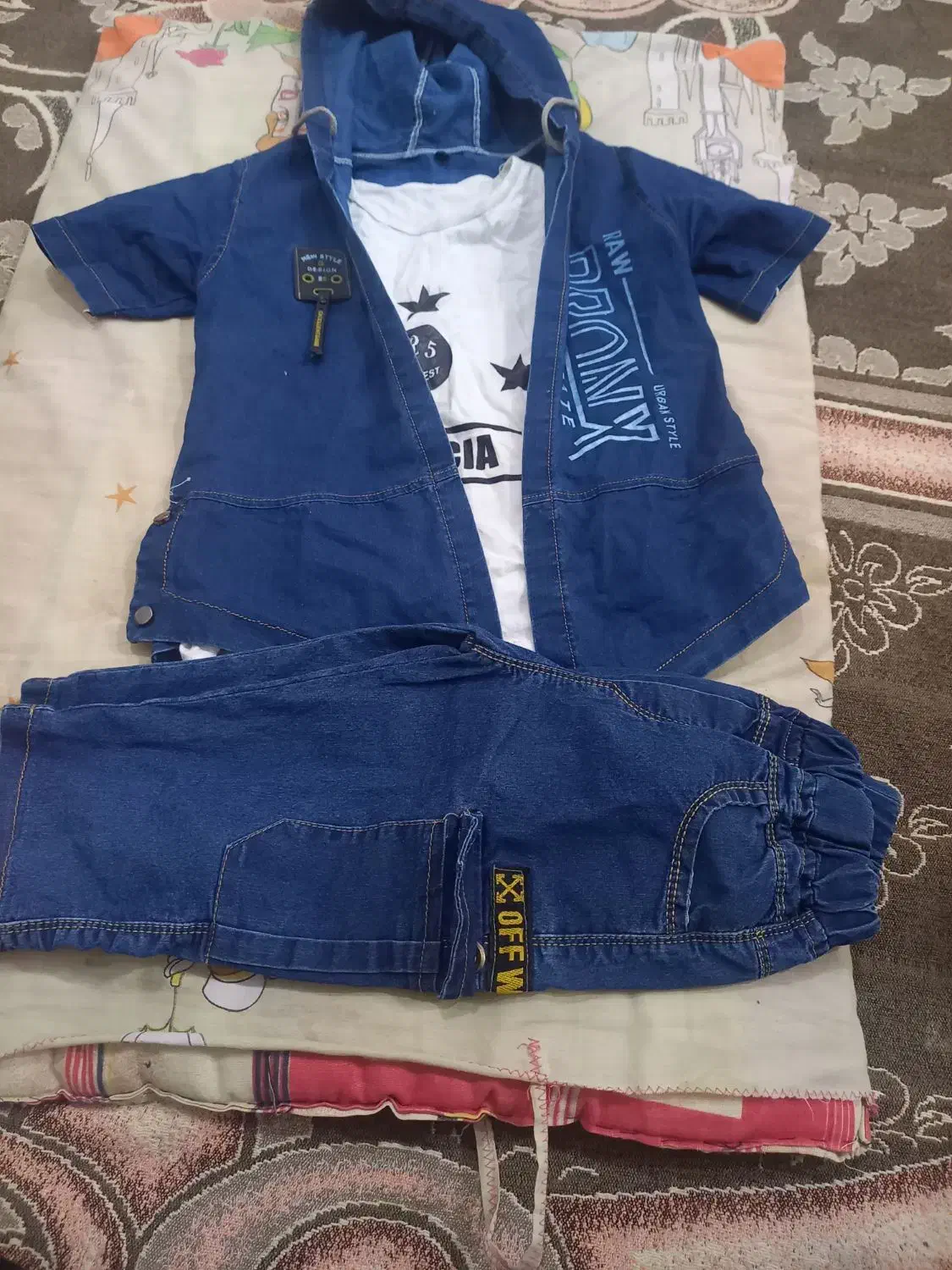 لباس پسرانه واسه ۴ سال درحدنو|کفش و لباس بچه|زابل, |دیوار