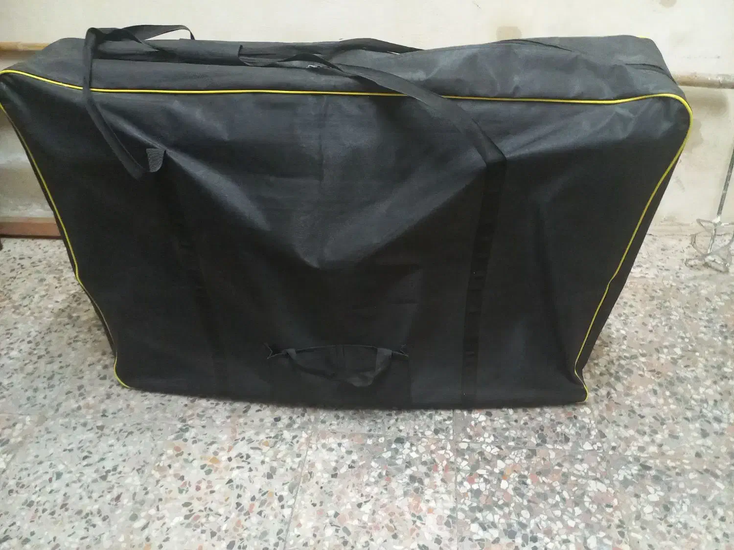 تخت پرتابل تاشو نو قیمت مناسب|آرایشی، بهداشتی، درمانی|رشت, پل تالشان|دیوار