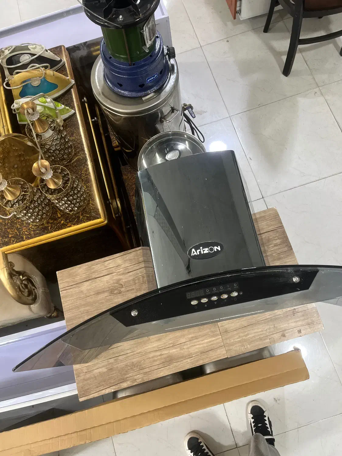 هود|هود|لاهیجان, حاجی آباد|دیوار