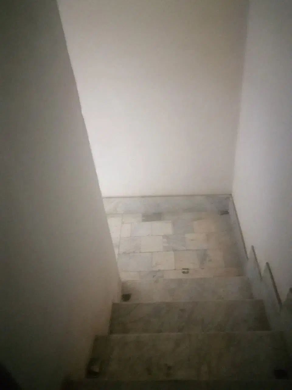 اپارتمان اجاره مرکز شهر|اجارهٔ آپارتمان|تربتحیدریه, میدان مرکزی|دیوار