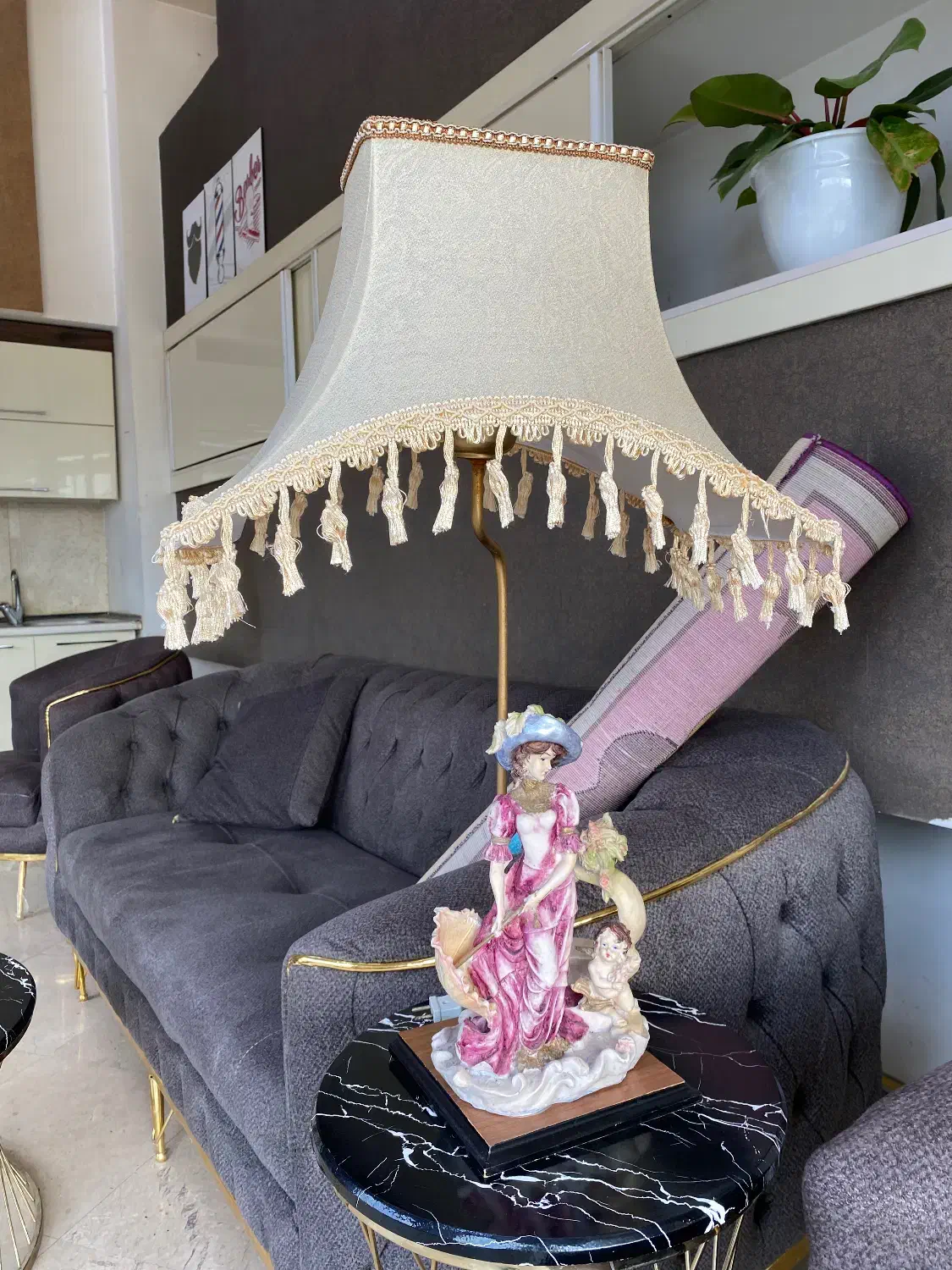 چراغ خواب بچه و بزرگسالان و فرش بچه|چراغ خواب و آباژور|ارومیه, |دیوار