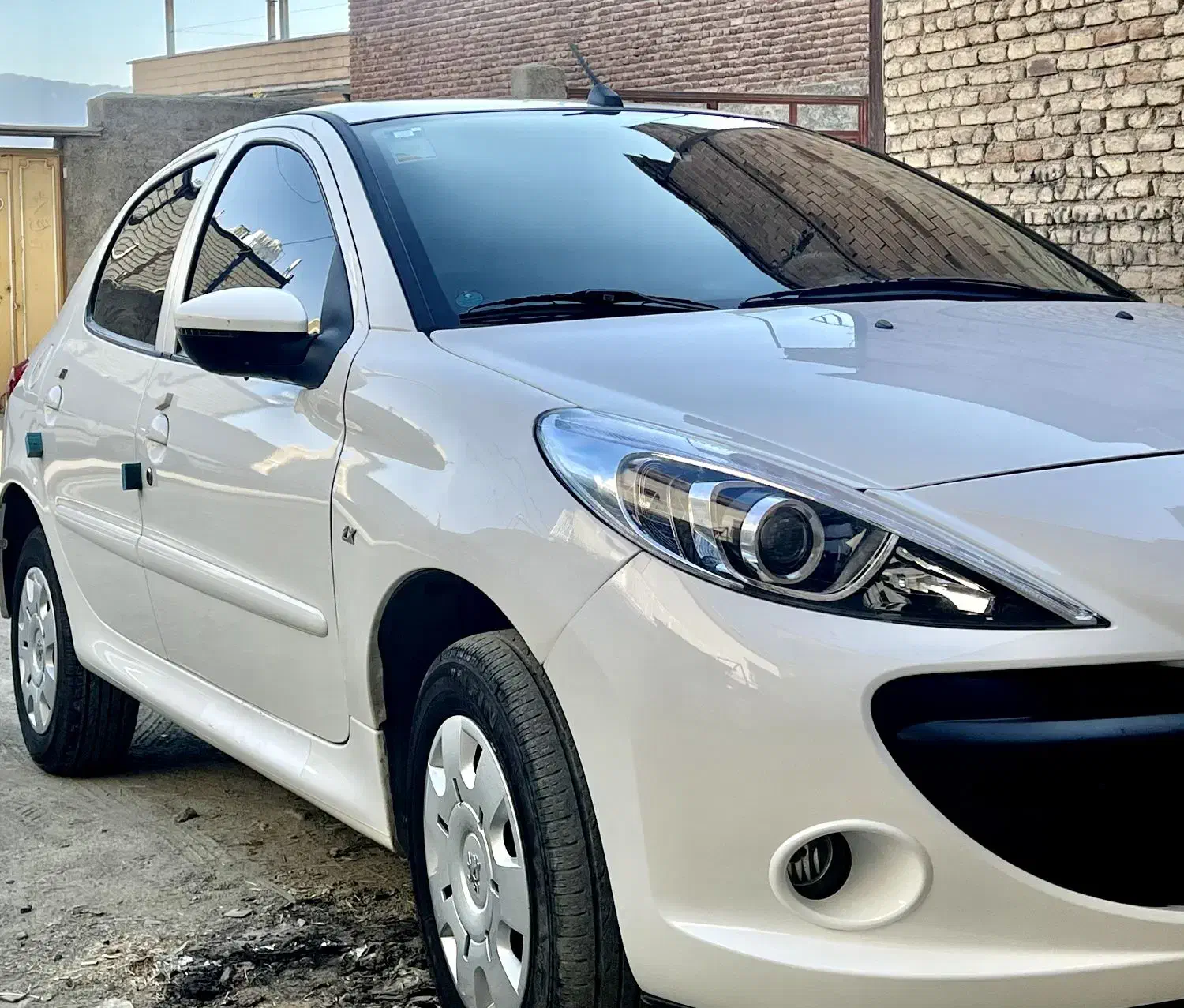 207 Tu5 سقف فلز 403|خودرو سواری و وانت|مریوان, |دیوار