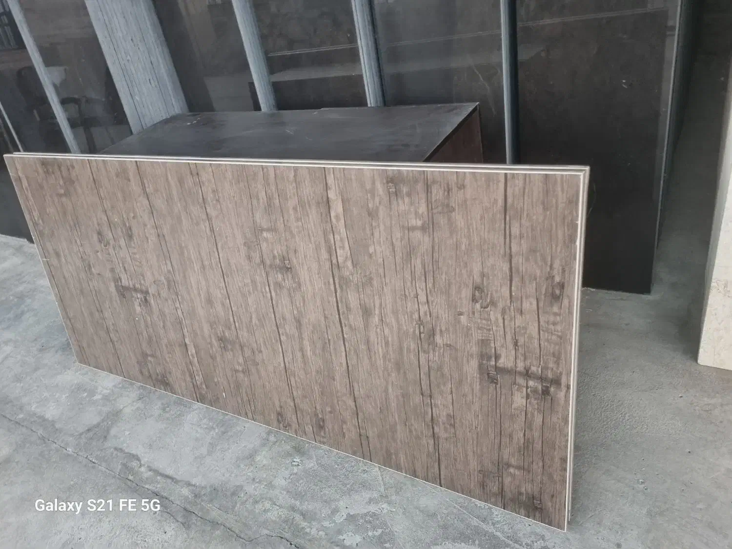 5عدد صندلی اداری درحد نو و میز|مبلمان اداری|محلات, |دیوار