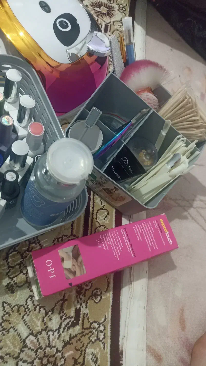 وسایل کاشت ناخون|آرایشی، بهداشتی، درمانی|سنندج, |دیوار