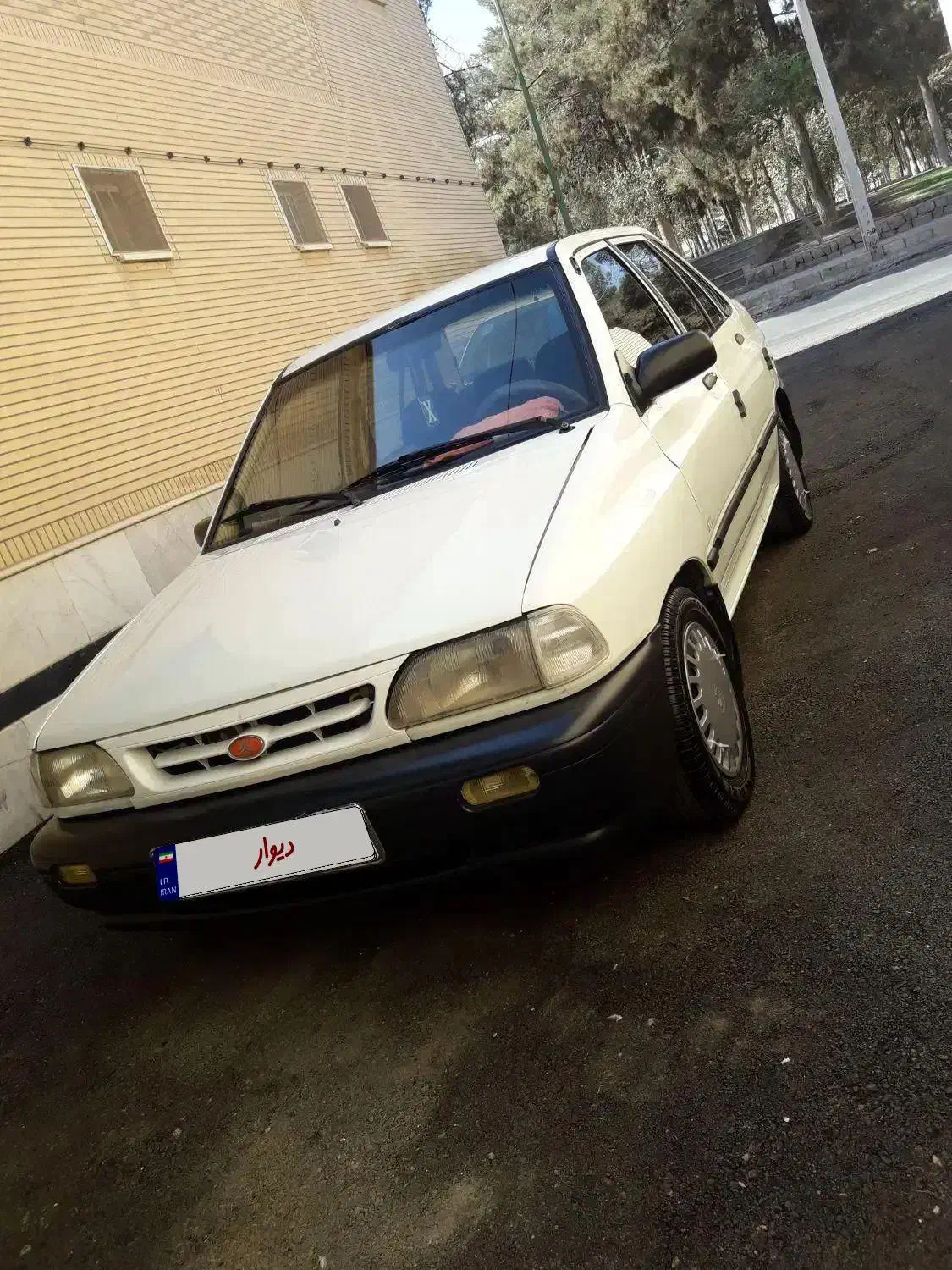 پراید استثنایی مدل ۸۲ کم کار وبیرنگ‌وشاسی پلمپ|خودرو سواری و وانت|کاشان, سرپله جدید|دیوار