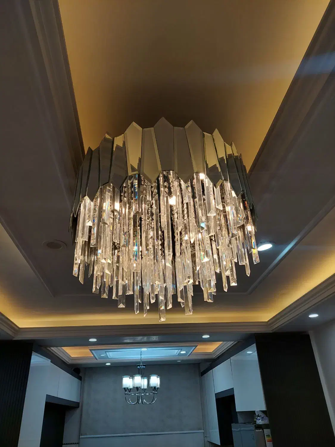 لوستر آینه ای|لوستر و چراغ آویز|اسلام‌شهر, زرافشان|دیوار