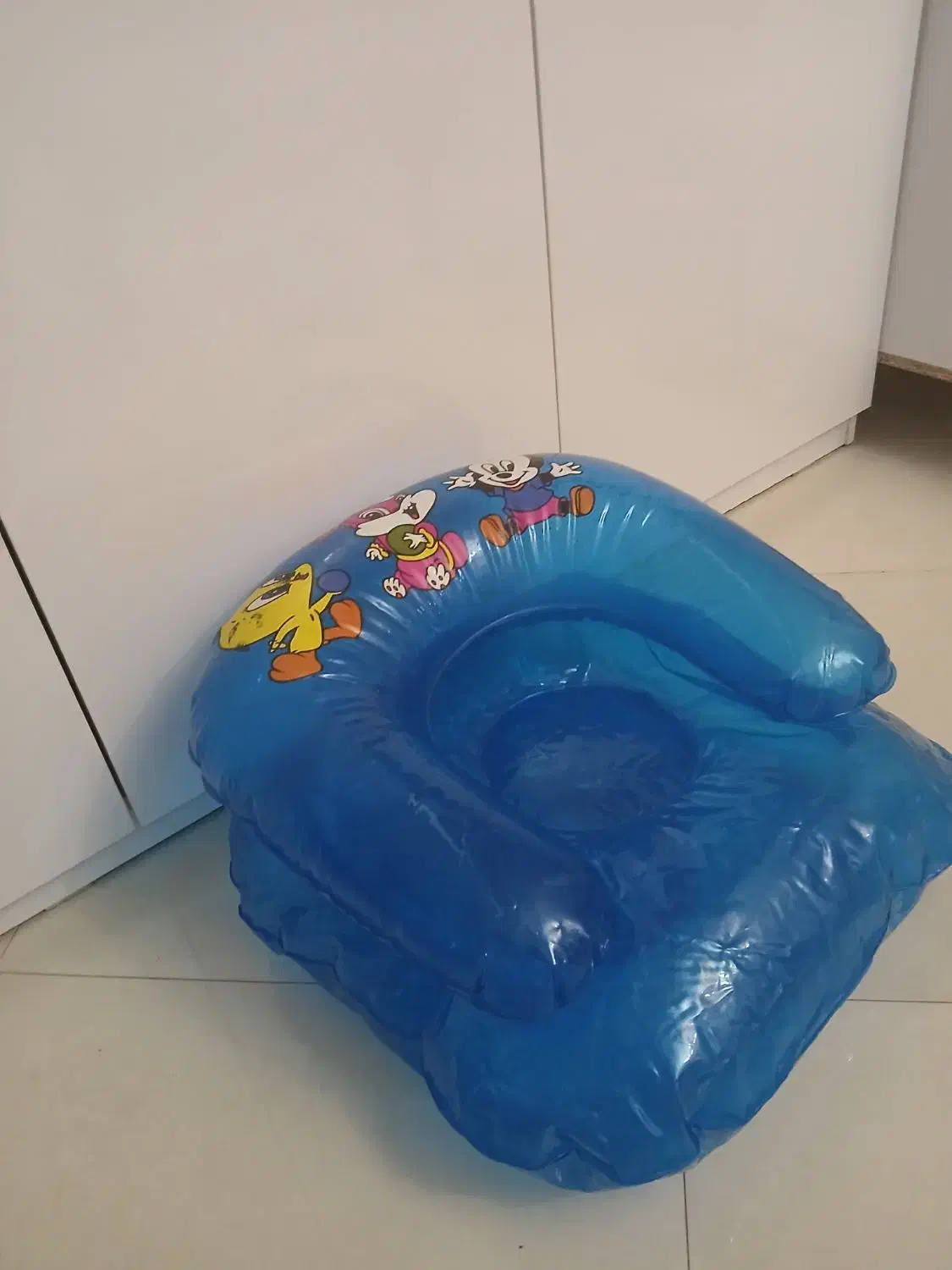 استخر بادی ،زرافه وصندلی|اسباببازی بچه|مشهد, چهارچشمه|دیوار