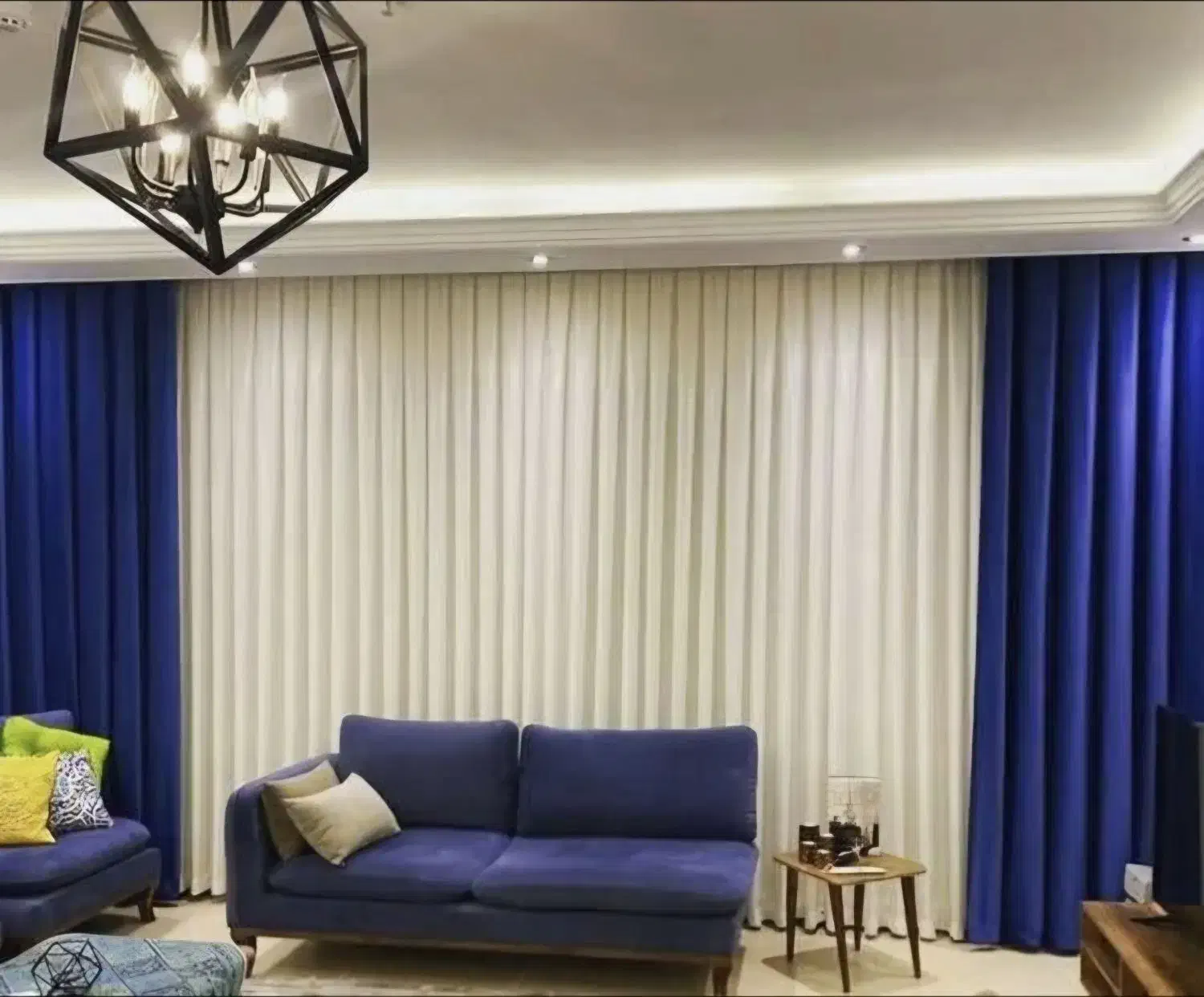 پرده مینیمال و پانچی|پرده، رانر، رومیزی|تهران, عبدلآباد|دیوار