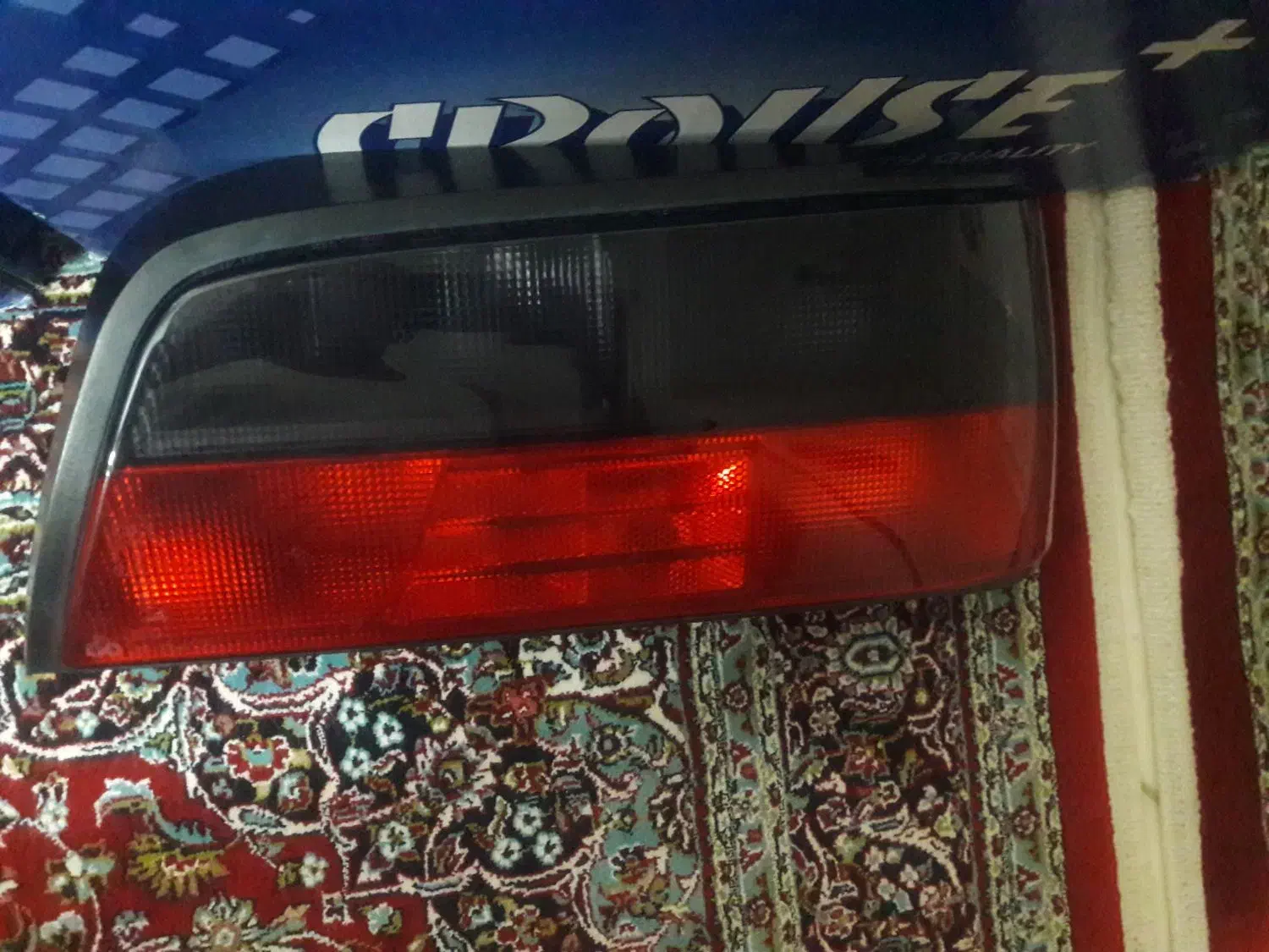 چراغ خطر پژو پارس|قطعات یدکی و لوازم جانبی|ری, دولتآباد|دیوار