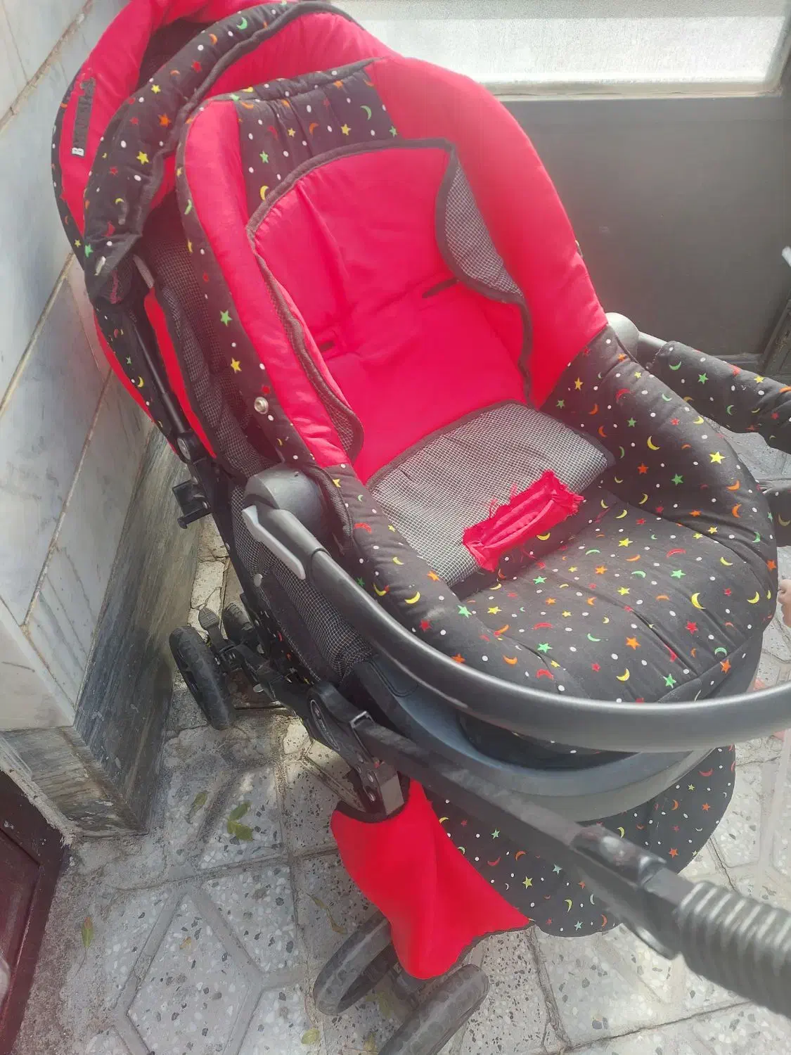 ست کالسکه وکریهر درحد نو|کالسکه و لوازم جانبی|بروجرد, |دیوار