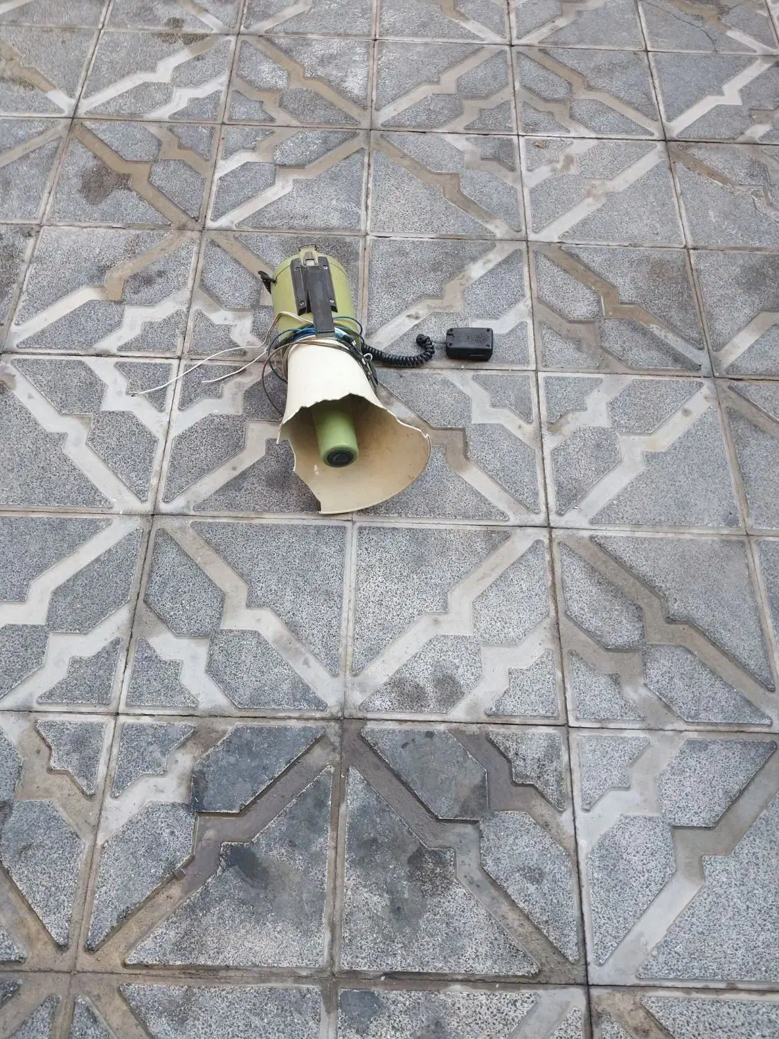 بلندگو دستی|پخشکننده همراه|سهند, |دیوار