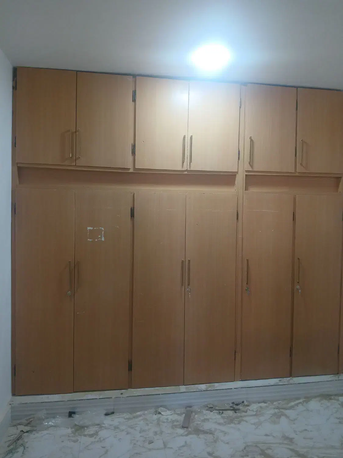 نصب و جابجایی کمد دیواری و کابینت|خدمات پیشه و مهارت|ایذه, |دیوار