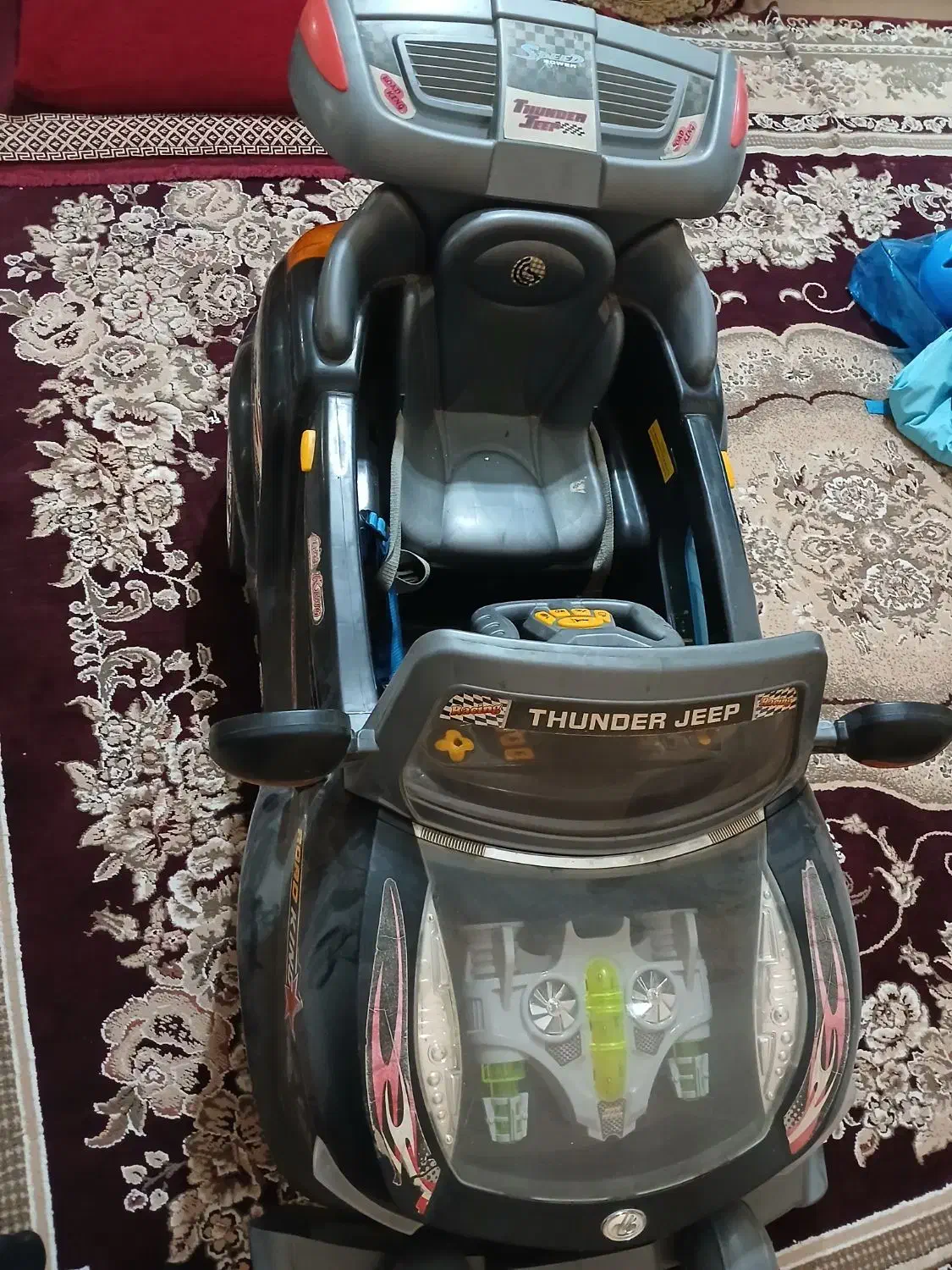 ماشین شارژی|اسباب‌بازی بچه|بندرعباس, |دیوار