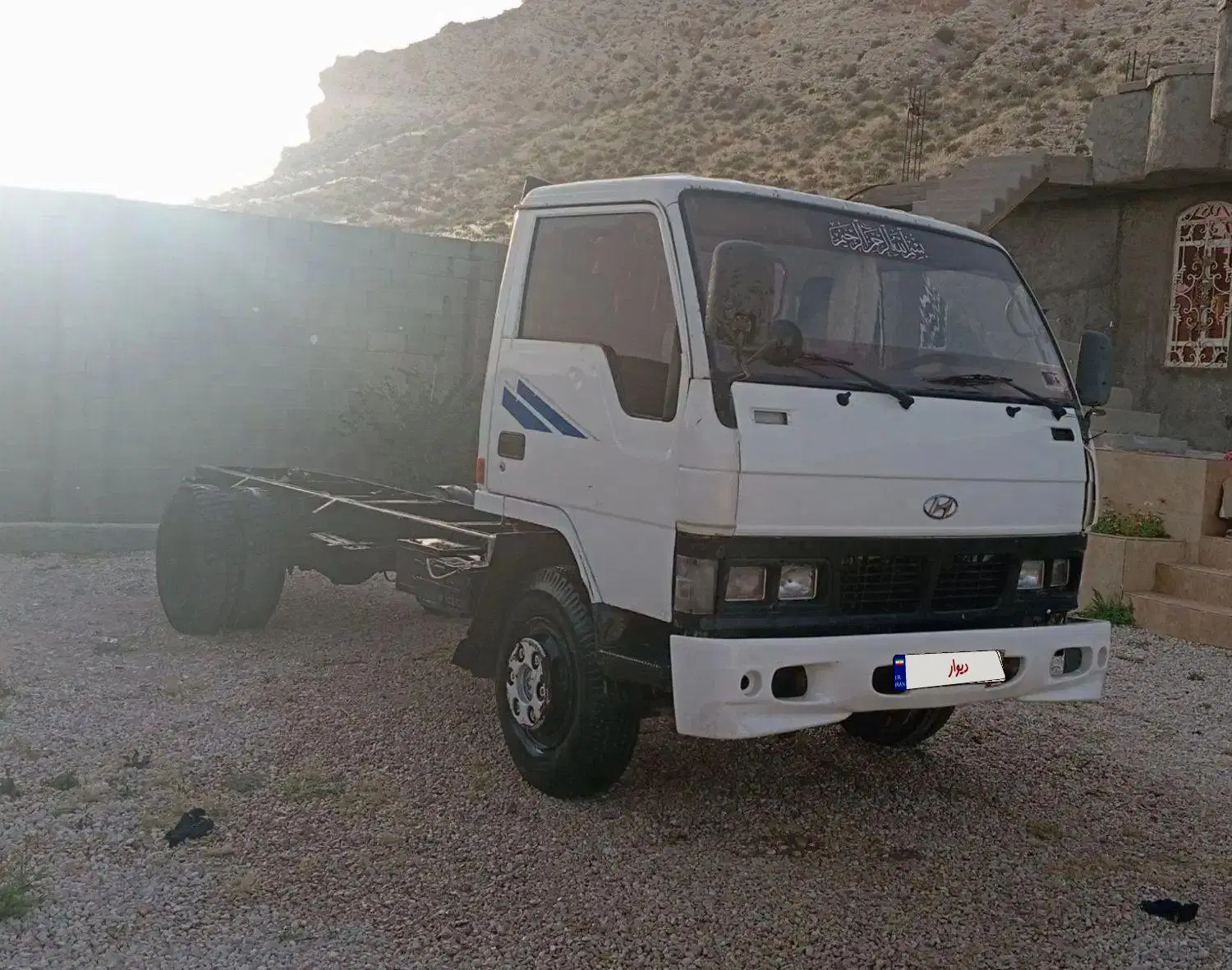 هیوندا|خودرو سنگین|گله دار, |دیوار