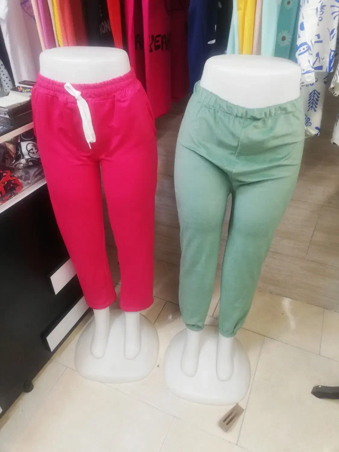 مانکن پا کاملا نو|فروشگاه و مغازه|رشت, جهاد|دیوار