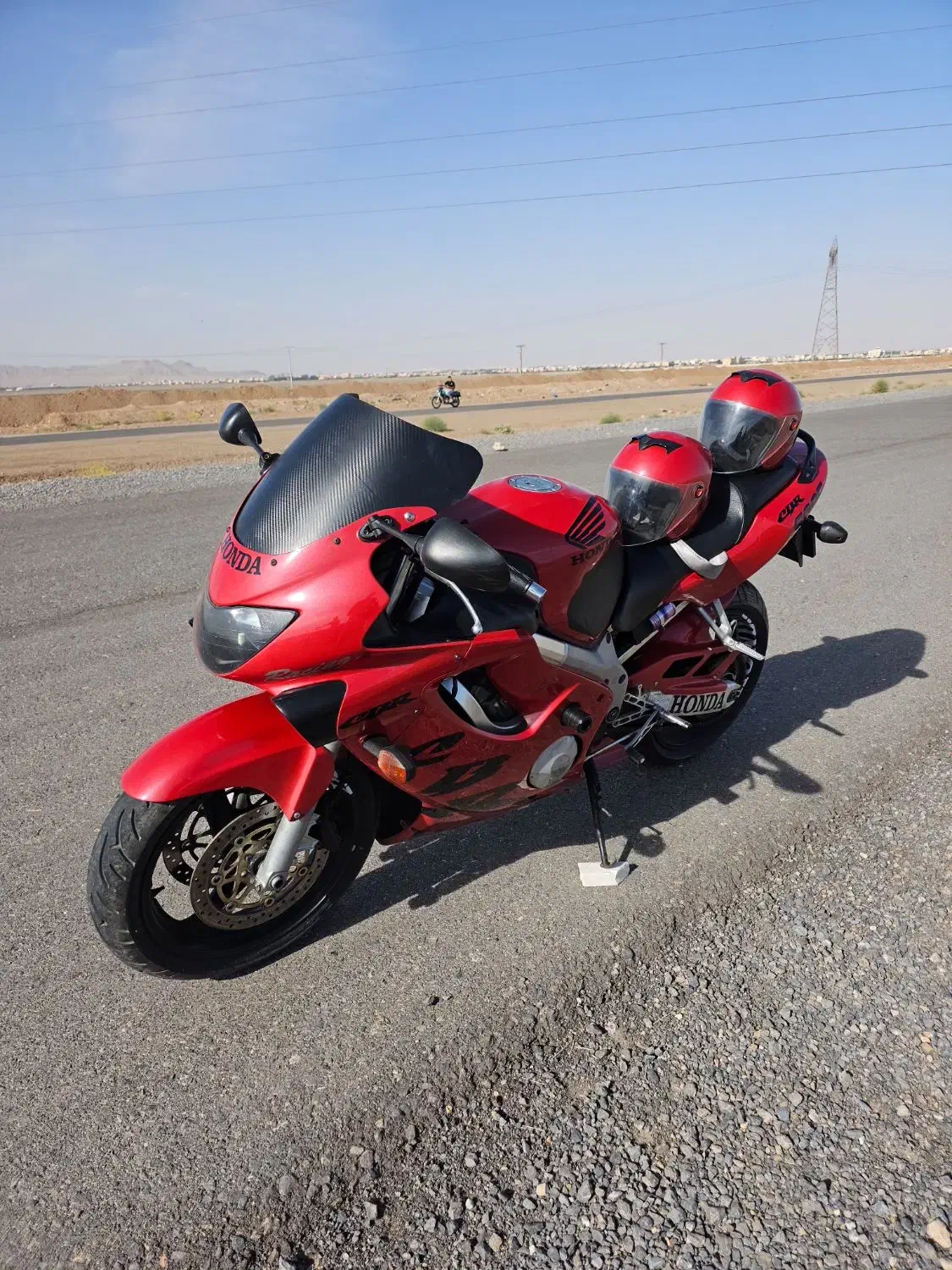 cbr 600f|موتورسیکلت|شاهین‌شهر, گزبرخوار|دیوار