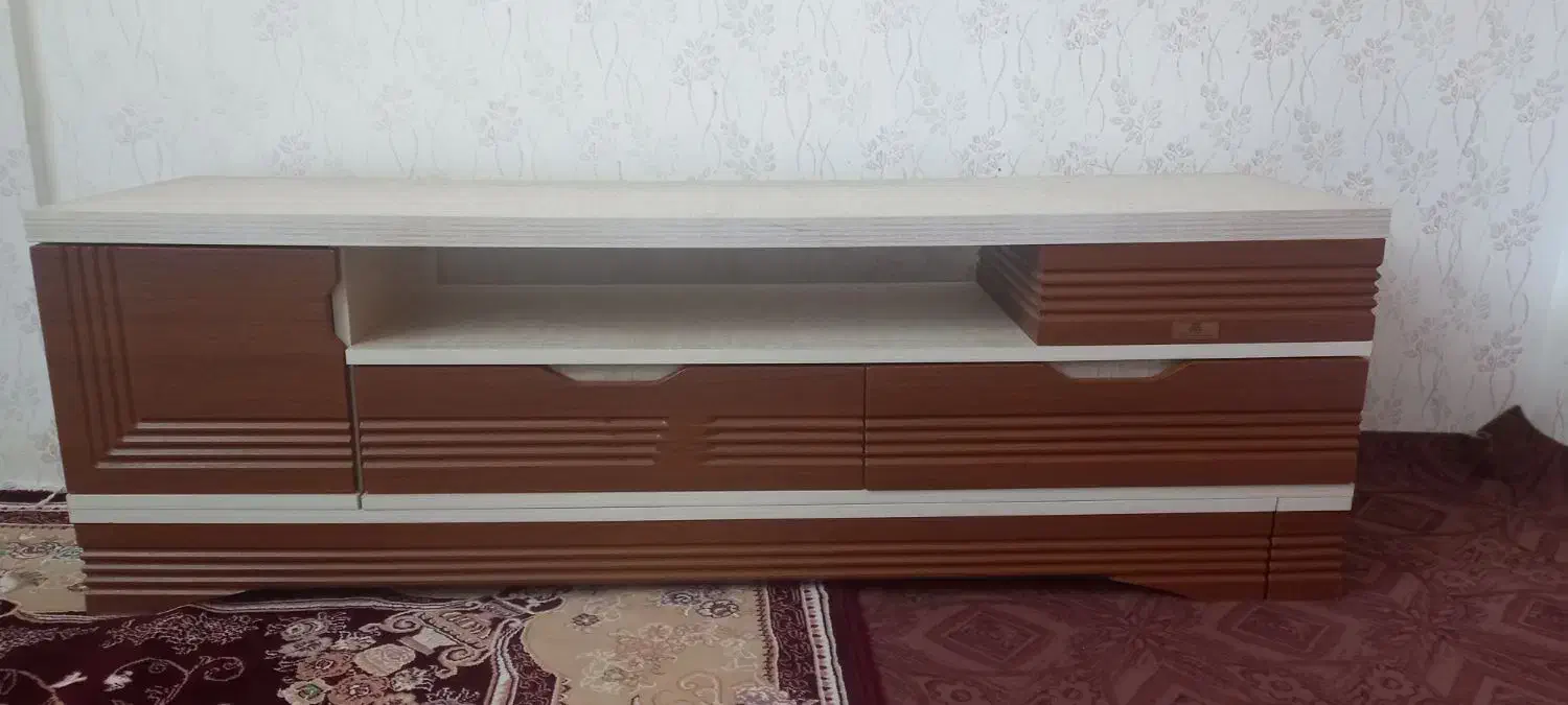 میز  تی‌وی|میز تلویزیون|اشتهارد, |دیوار