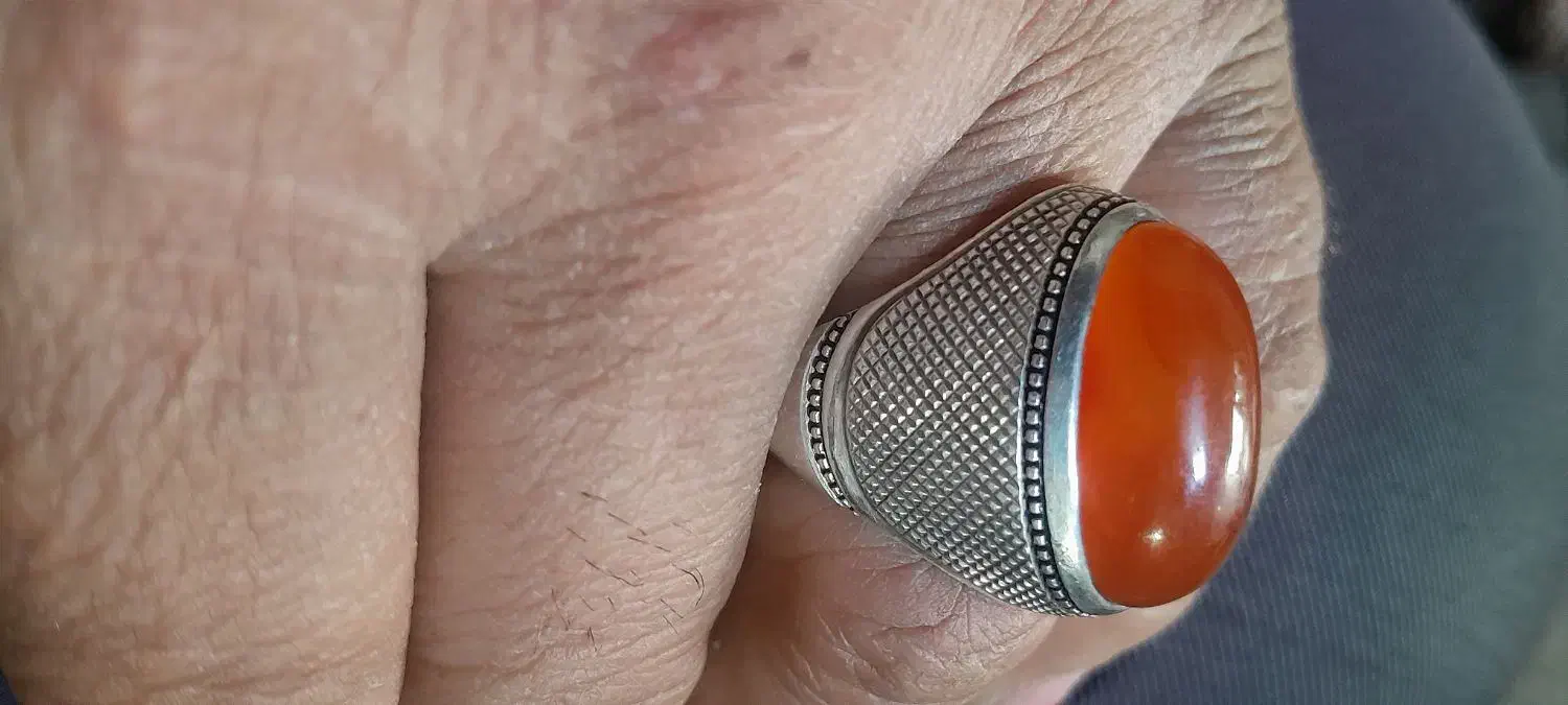 انگشتر عقیق یمنی کهنه|کلکسیون اشیاء عتیقه|کرمانشاه, |دیوار