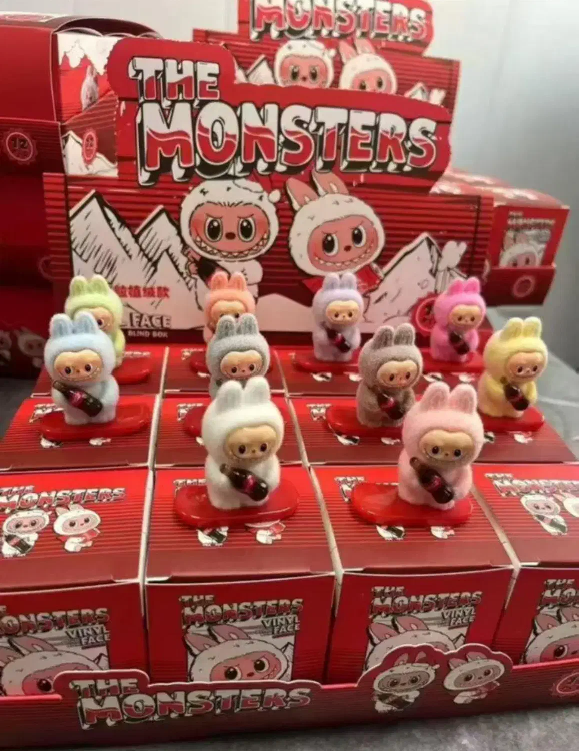 استاک لبوبو به مقدار زیاد|اسباببازی|شیراز, حومه شیراز|دیوار