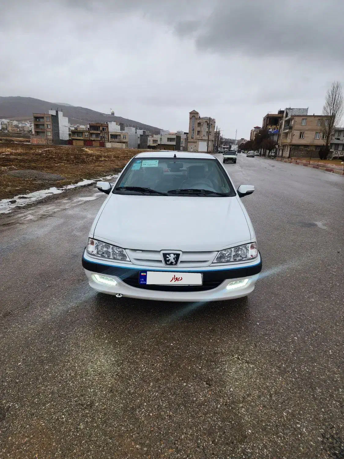 پژوپارس سفارشی ۴۰۲|خودرو سواری و وانت|کرمانشاه, |دیوار