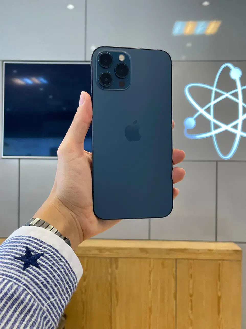 اپل iphone 12 pro max دوسیمکارت*اقساطی*|موبایل|شیراز, معالی‌آباد|دیوار
