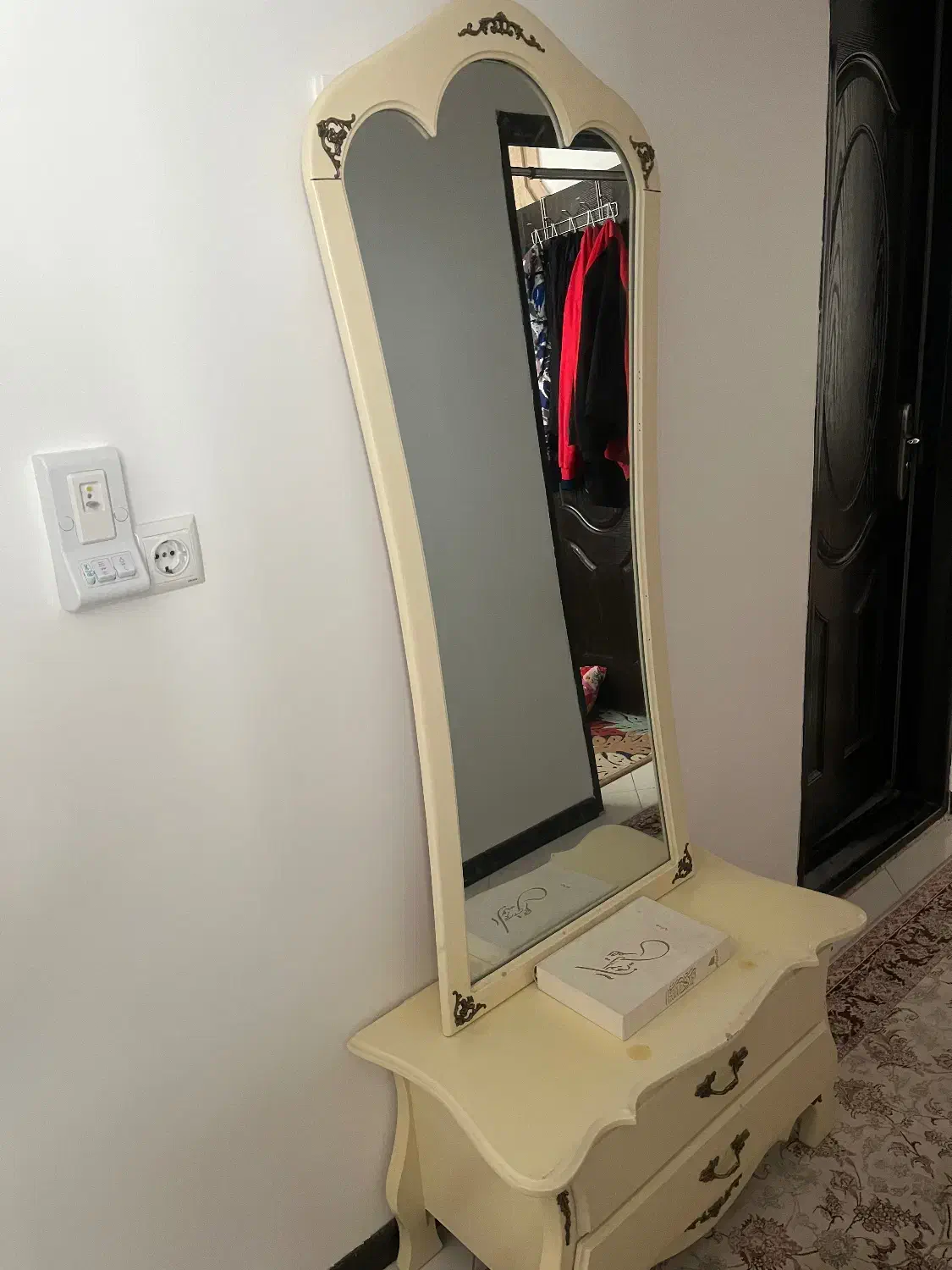 آینه قدی|آینه|بیرجند, |دیوار