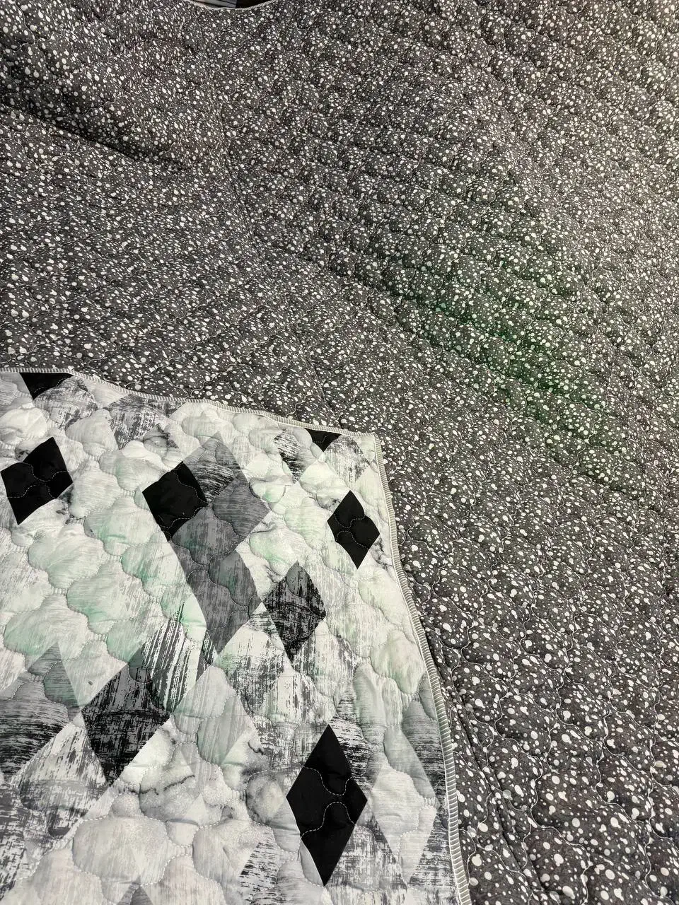 لحاف کرسی دورو|رختخواب، بالش، پتو|مشهد, چهارچشمه|دیوار