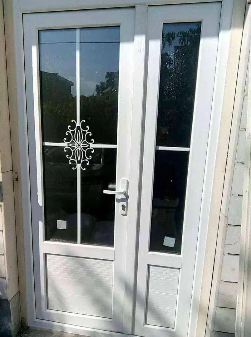 ساخت انواع توری و درب و پنجره دوجداره|مصالح و تجهیزات ساختمان|ملایر, |دیوار