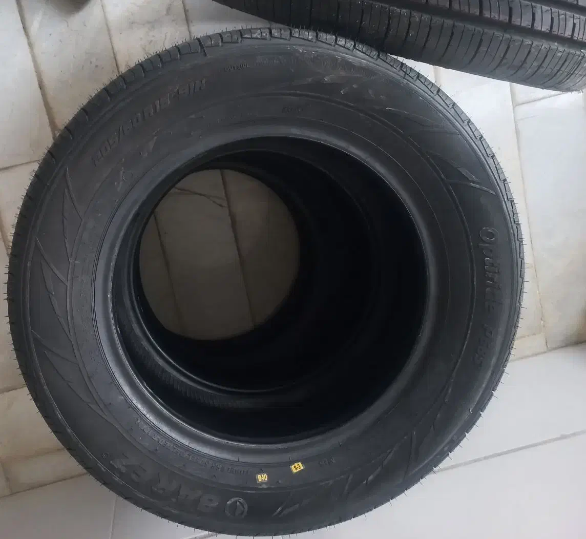 لاستیک نو ۱۵×۲۰۵|قطعات یدکی و لوازم جانبی|سنندج, |دیوار