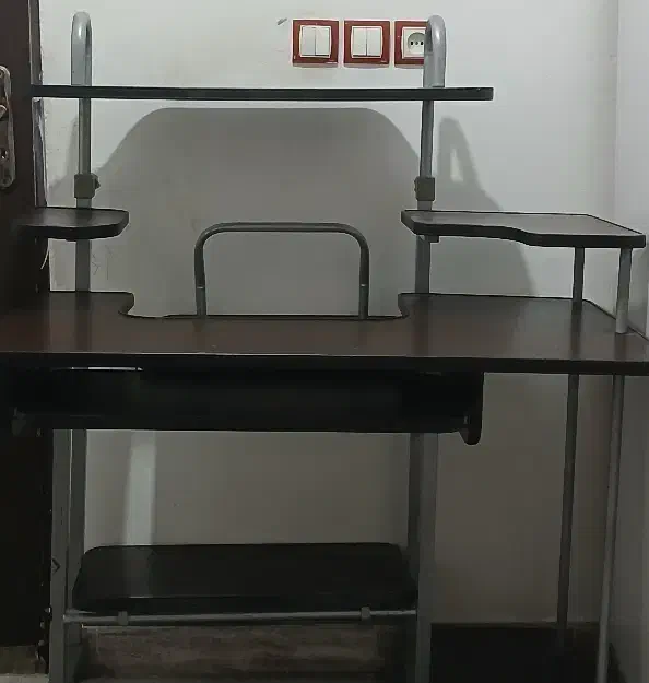 میز کامپیوتر|میز تحریر و کامپیوتر|مسجد سلیمان, |دیوار