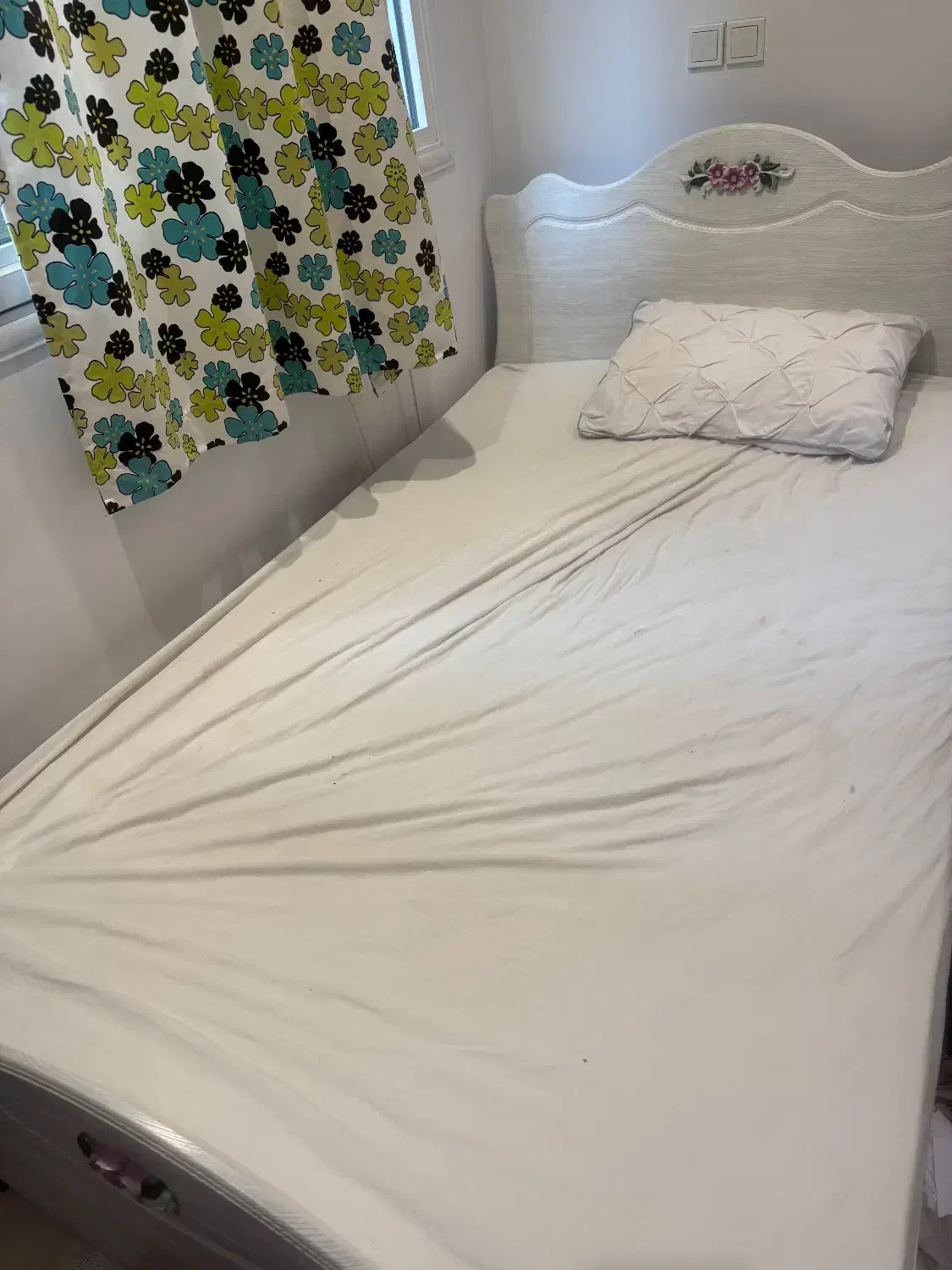 تخت و تشک کتابخانه و میز تحریر و کمد مارک آپادانا|تخت و سرویس خواب|تهران, گلاب دره|دیوار