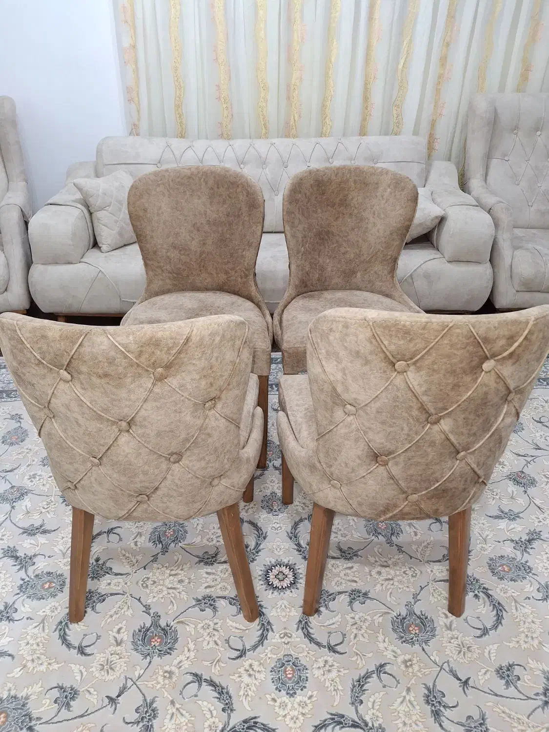 میز غذا خوری ۴نفره چستر|میز و صندلی غذاخوری|بیله سوار, |دیوار