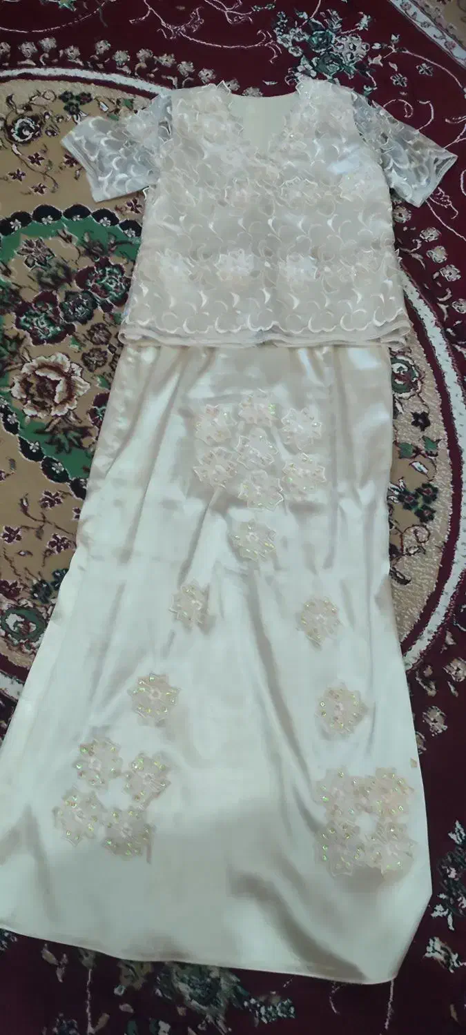 لباس مجلسی با دامن|لباس|داران, |دیوار