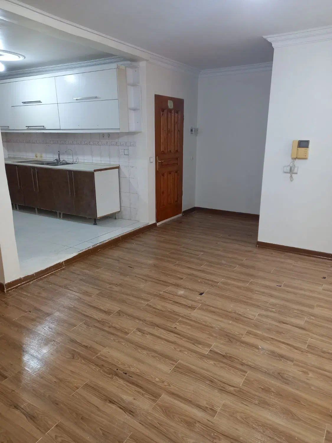 آپارتمان ۹۰ متری