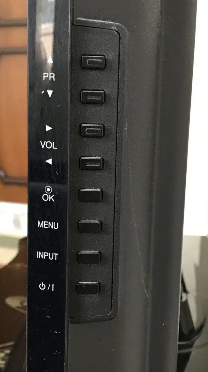 تلویزیون LCD الجی 32 اینچ مدل 32LC7R|تلویزیون و پروژکتور|کرمان, |دیوار