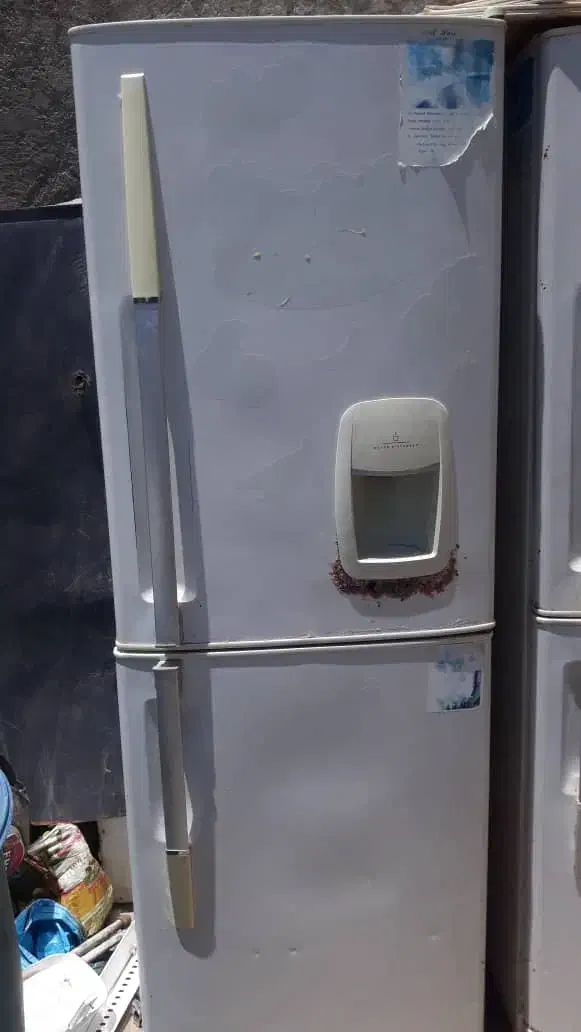 خرید یخچال کهنه و خراب درب منزل تان|یخچال و فریزر|زاهدان, |دیوار