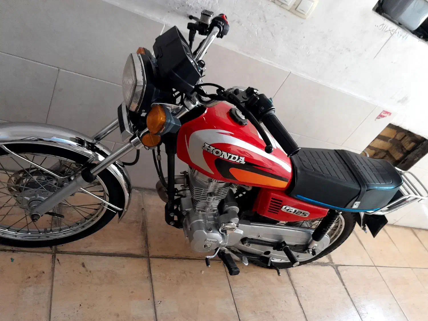 هندا 94تمیز پلاک ملی عتیقه مدرک کامل|موتورسیکلت|شیراز, ده پیاله|دیوار