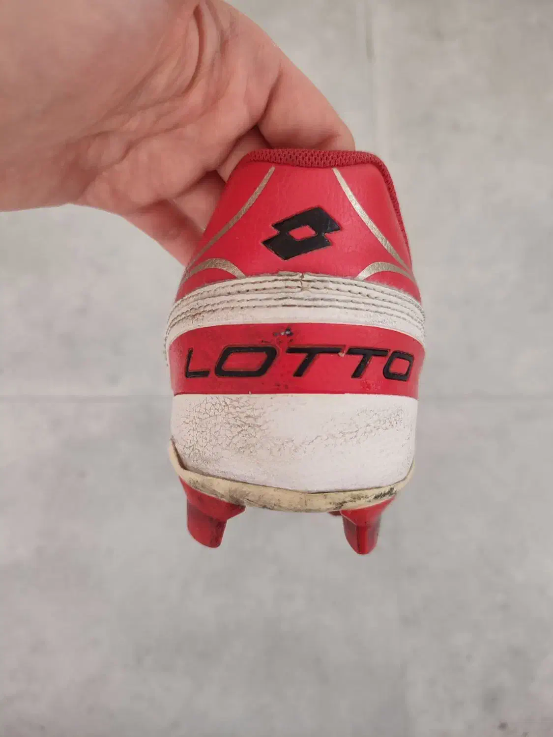 کتونی ورزشی لوتو|کیف، کفش، کمربند|هشتگرد, سعید آباد|دیوار